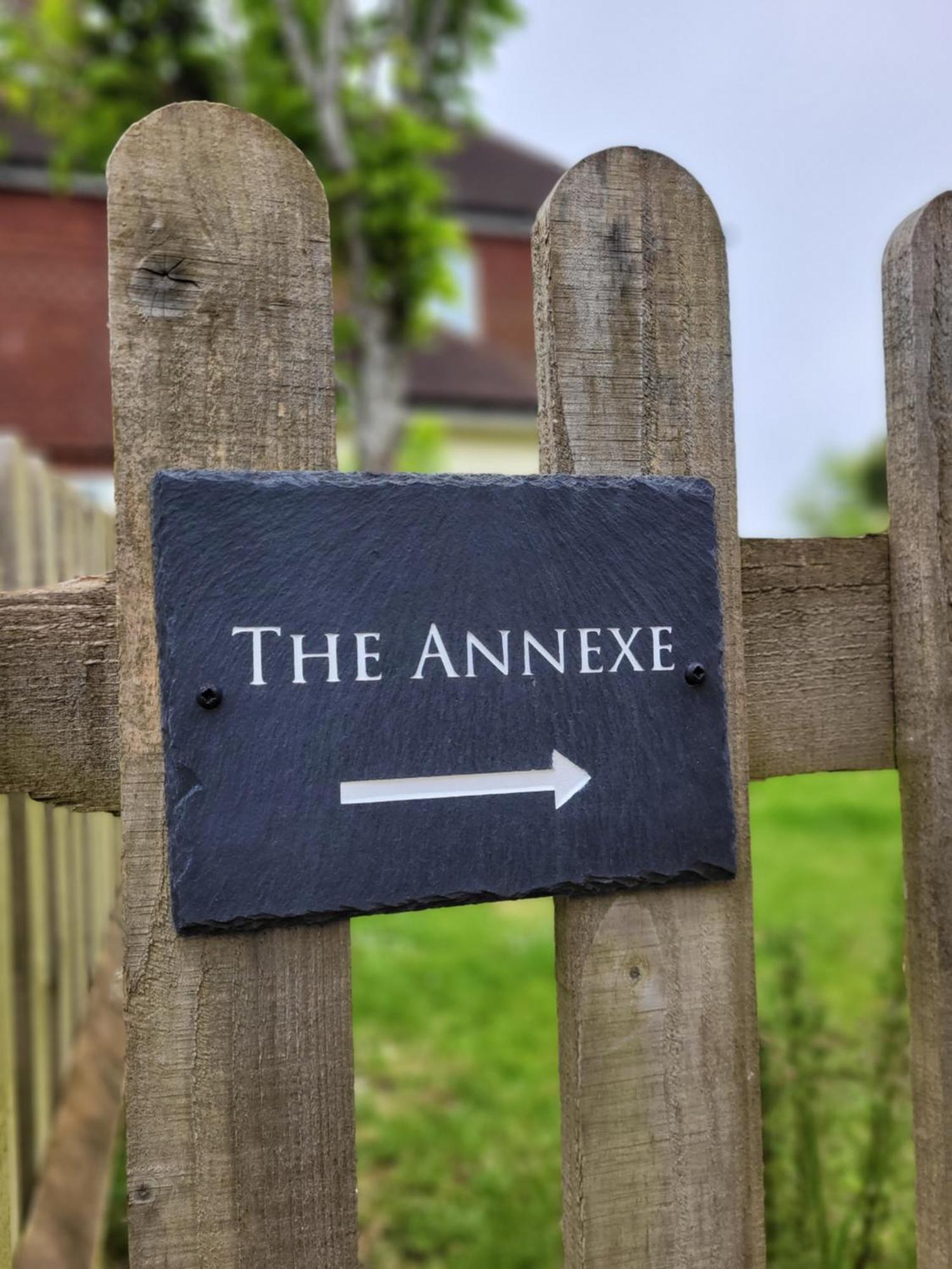The Annexe At Albourne Villa Buitenkant foto